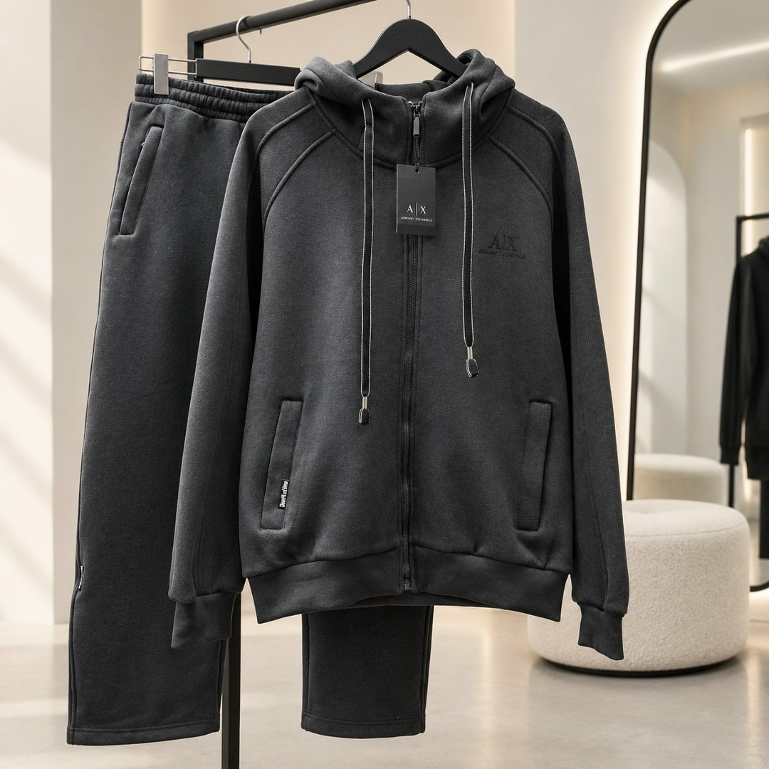 спортивный костюм brunello cucinelli,костюм brunello cucinelli,спортивный костюм brunello,спортивные костюмы,брунелло кучинелли мужской черный спортивный костюм