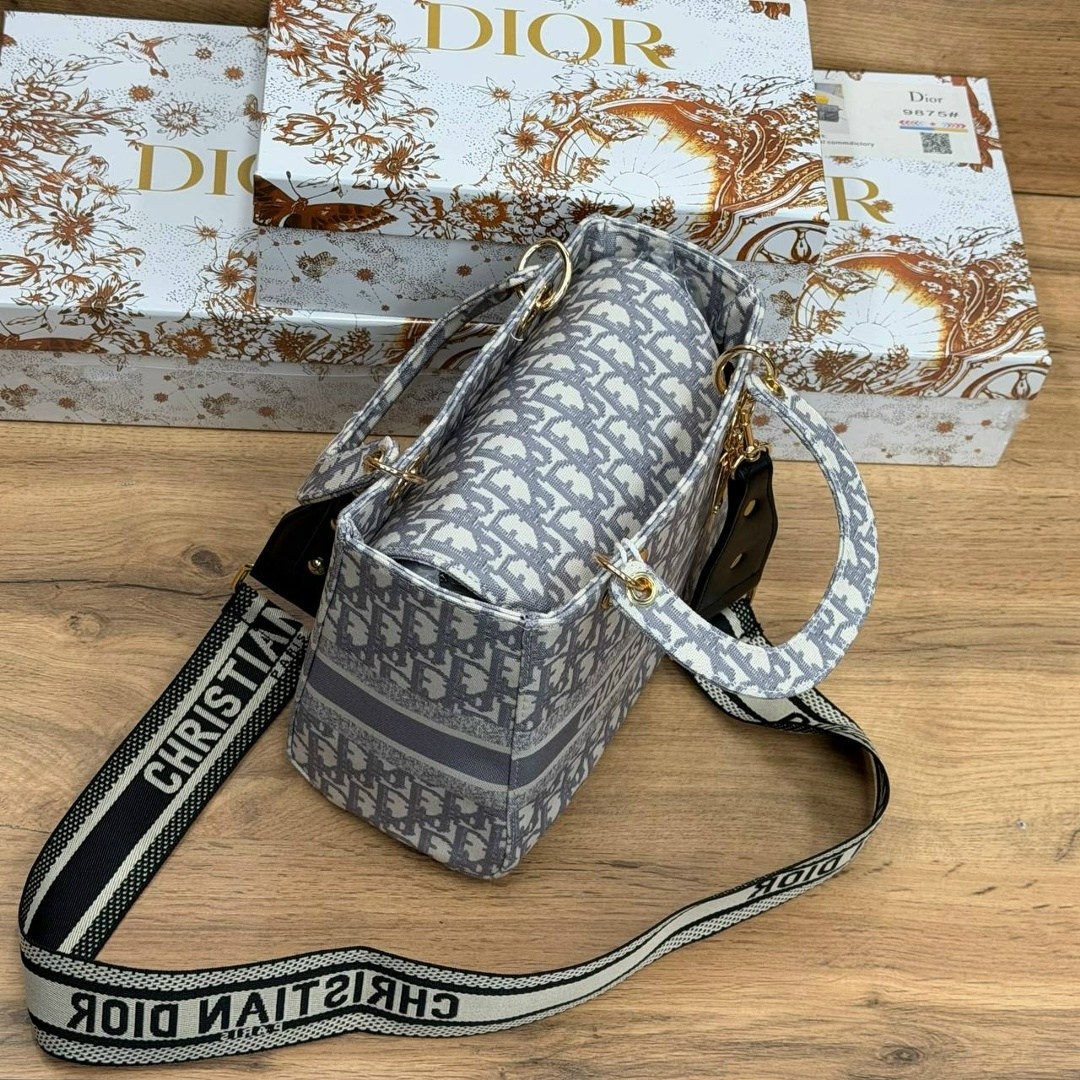 сумка диор,сумка dior,сумка диор через плечо женская,женская сумка dior,сумка