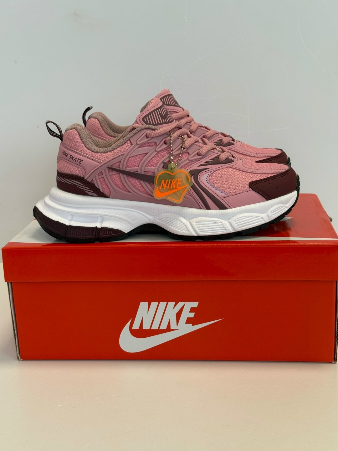 кроссовки женскиe,женские кроссовки nike,кроссовки, женская,кроссовки текстиль