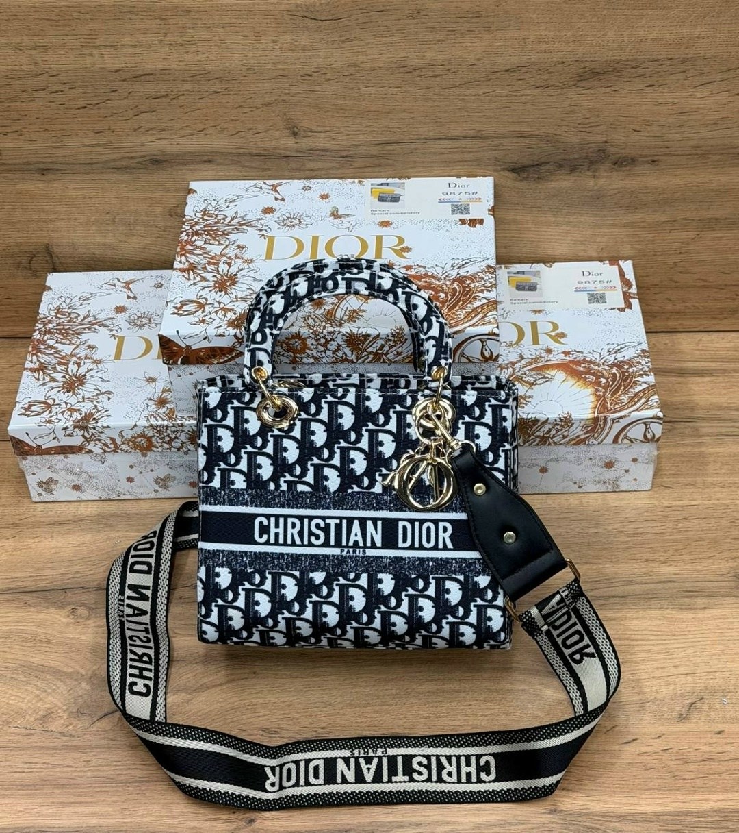 сумка диор,сумка dior,сумка диор через плечо женская,женская сумка dior,сумка