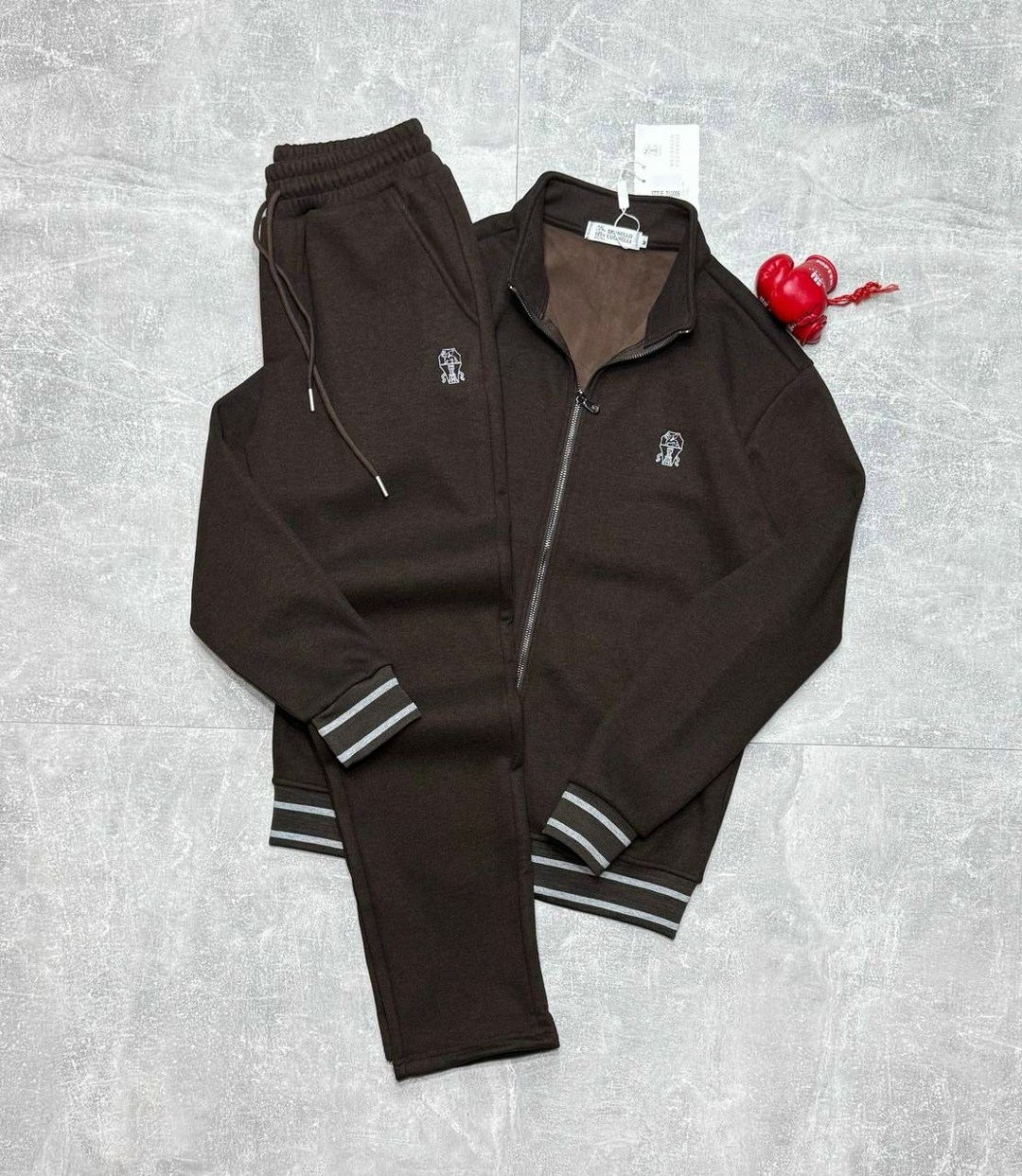 костюм спортивный loro piana,спортивный костюм brunello cucinelli,мужские спортивные костюмы,спортивный костюм,костюм loro piana
