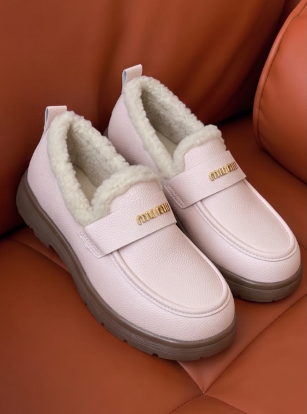 кроссовки miu miu женские,,кроссовки miu miu, женская,кроссовки miu miu с мехом