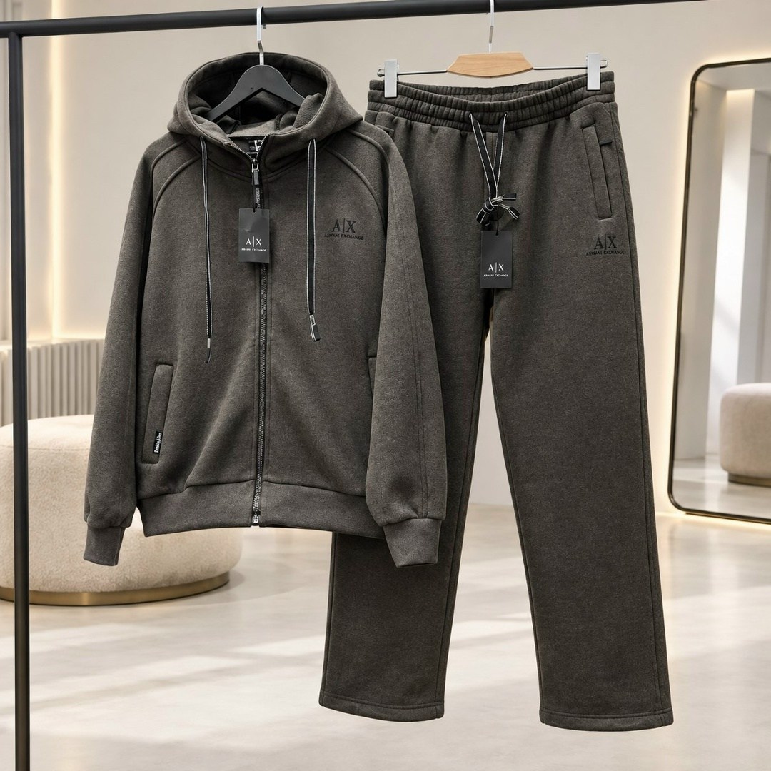 спортивный костюм brunello cucinelli,костюм brunello cucinelli,спортивный костюм brunello,спортивные костюмы,брунелло кучинелли мужской черный спортивный костюм