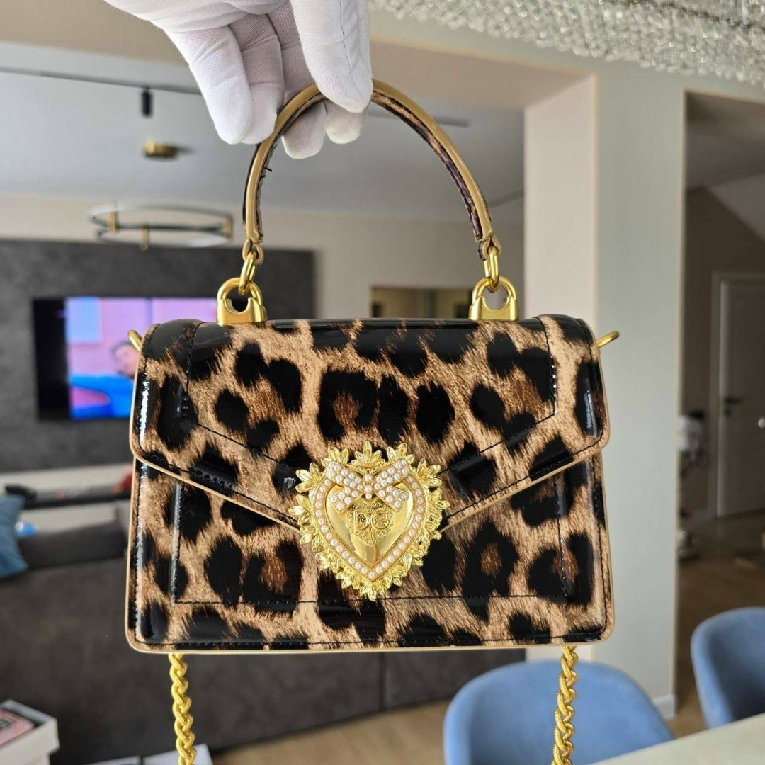 сумка dolce & gabbana,сумки дольче габбана,сумка,бордовая сумка,сумки для женщин