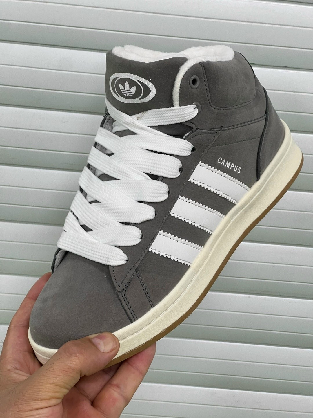 кроссовки adidas campus кампусы высокие зимние с мехом,кроссовки adidas campus зимние с мехом,зимние кроссовки adidas campus высокие с мехом,зимние кроссовки adidas campus,кроссовки мужские adidas cam