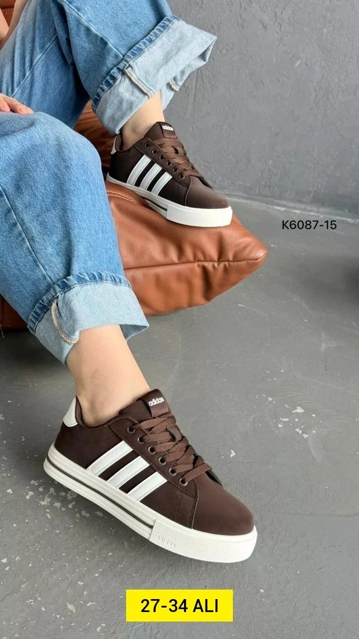 ,мужской кроссовки,кроссовки женскиe,женская ,кроссовки adidas