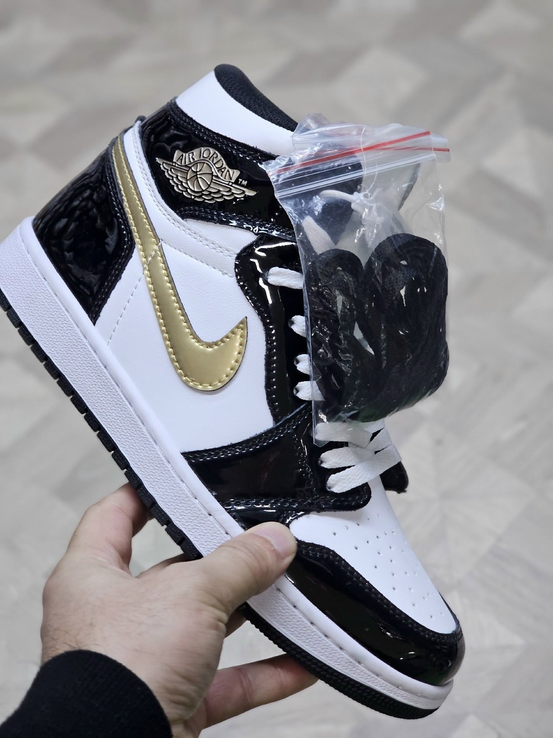 nike air jordan 1 retro high og,air jordan 1 retro high og,nike air jordan 1 retro high,кроссовки air jordan 1 retro high og,nike air jordan 1 mid
