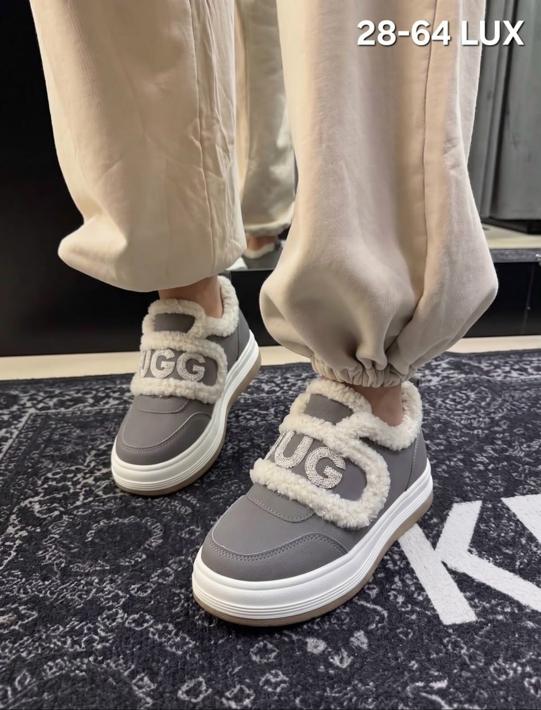 ,женская ,зимние женские кроссовки,кроссовки женскиe,кроссовки ugg