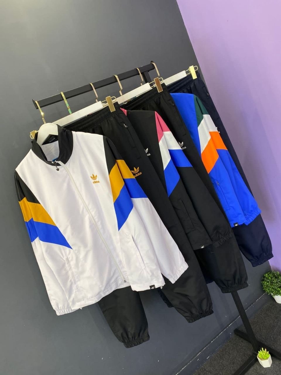 спортивный костюм adidas в стиле 90,спортивный костюм adidas,костюм adidas 90 х,спортивный костюм мужской adidas,спортивный костюм adidas 90х