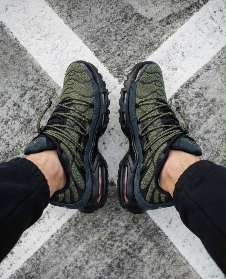 кроссовки nike tn air max plus,мужские кроссовки nike air max tn plus,кроссовки мужские nike air max plus,nike tn air max plus,мужские кроссовки nike air max plus utility