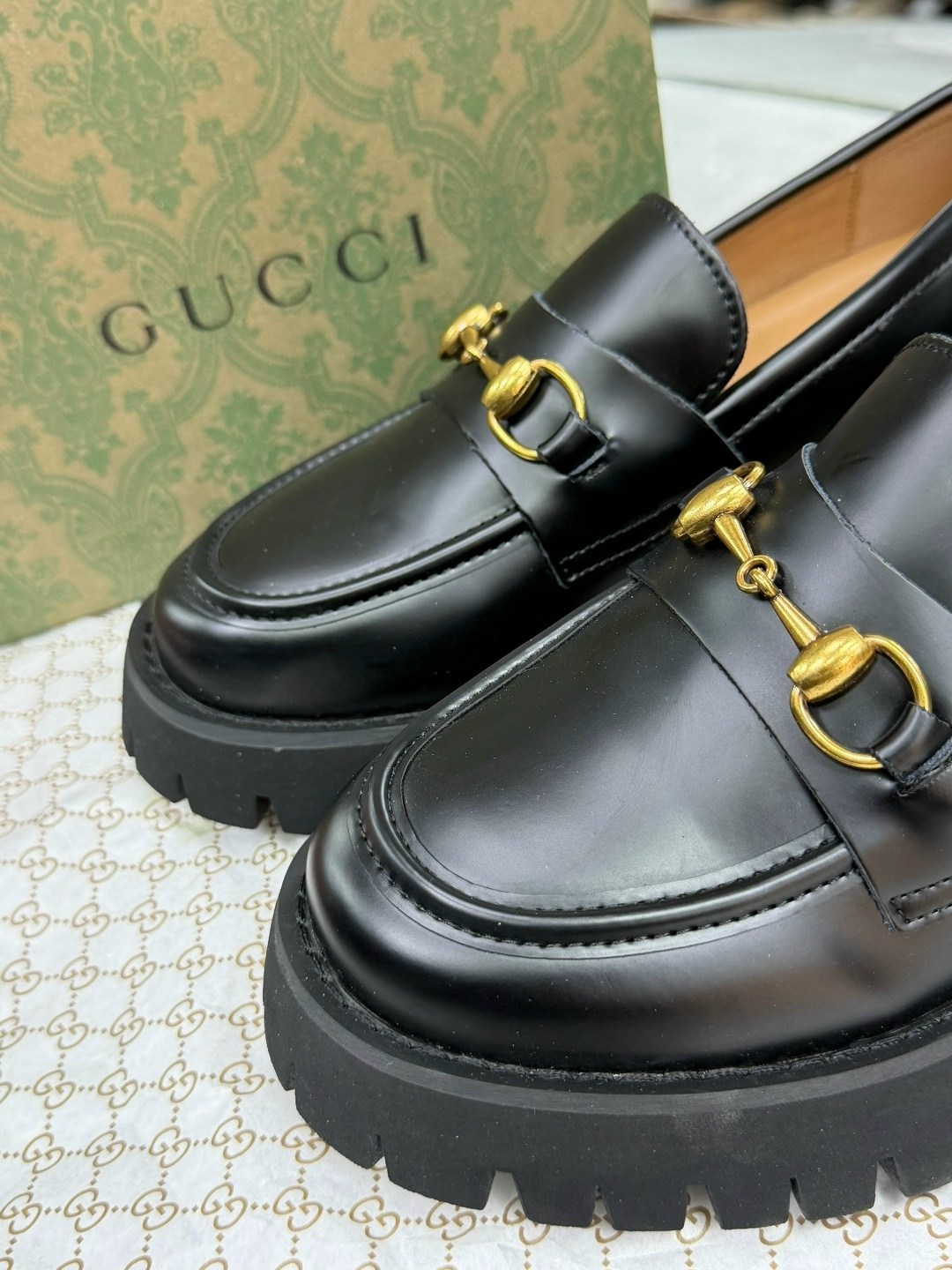 лоферы gucci,лоферы женские gucci,лоферы гуччи женские черные,лоферы гуччи подошва,