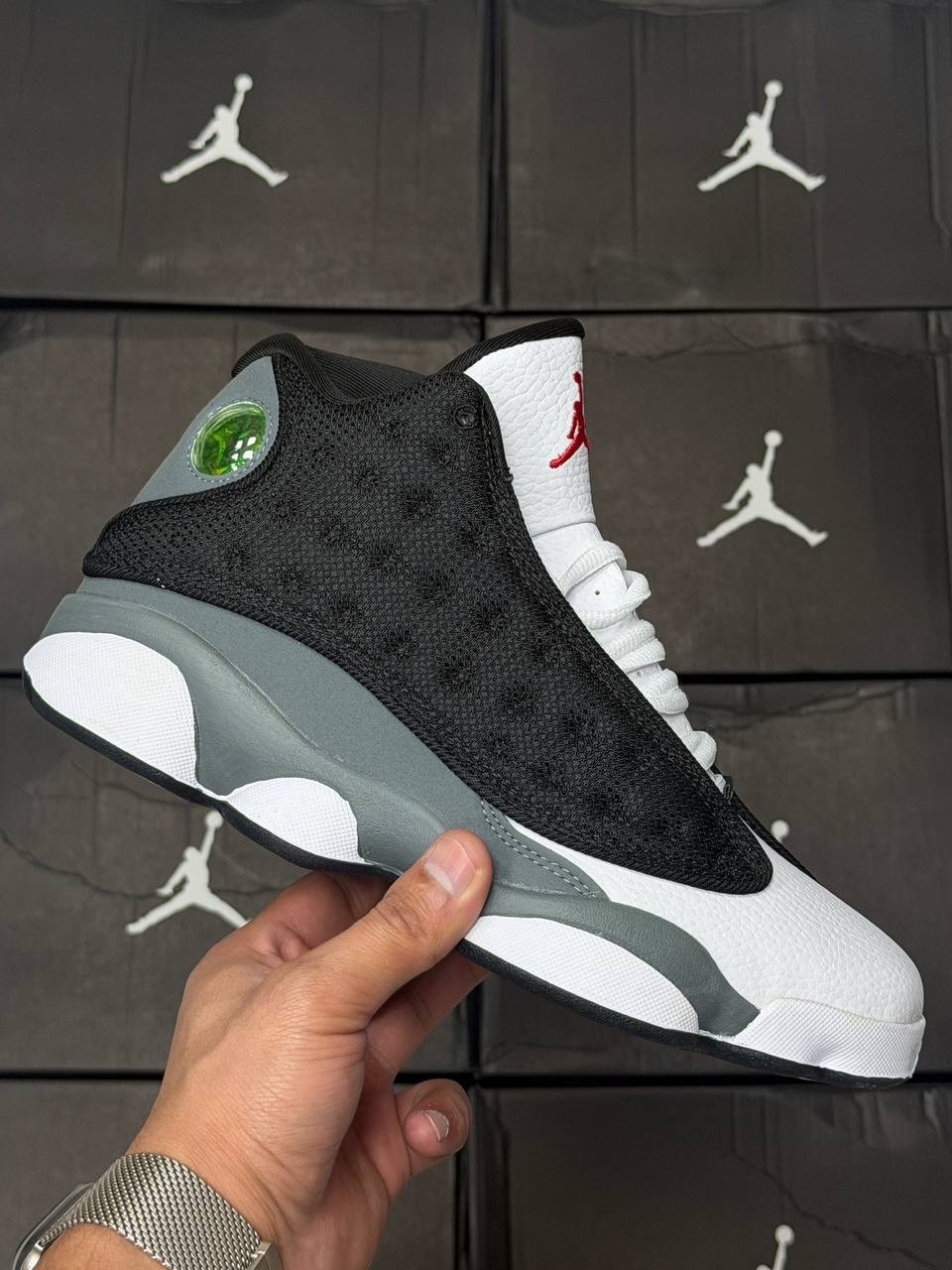 кроссовки nike air jordan 13 retro,кроссовки air jordan 13 retro,кроссовки air jordan 13,кроссовки air jordan 13 retro altitude 2010 черный,кроссовки air jordan 13 retro "black cat"