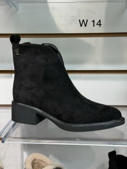 Ботинки