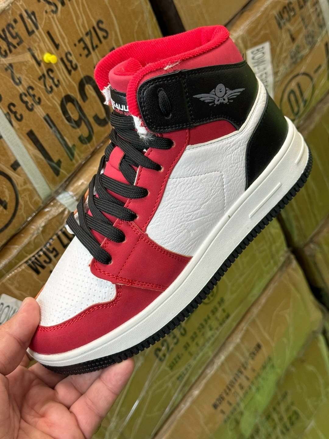 ,зимние мужские ботинки,мужские кроссовки reebok зимние с мехом черные, мужская зимняя,зимние кроссовки мужские