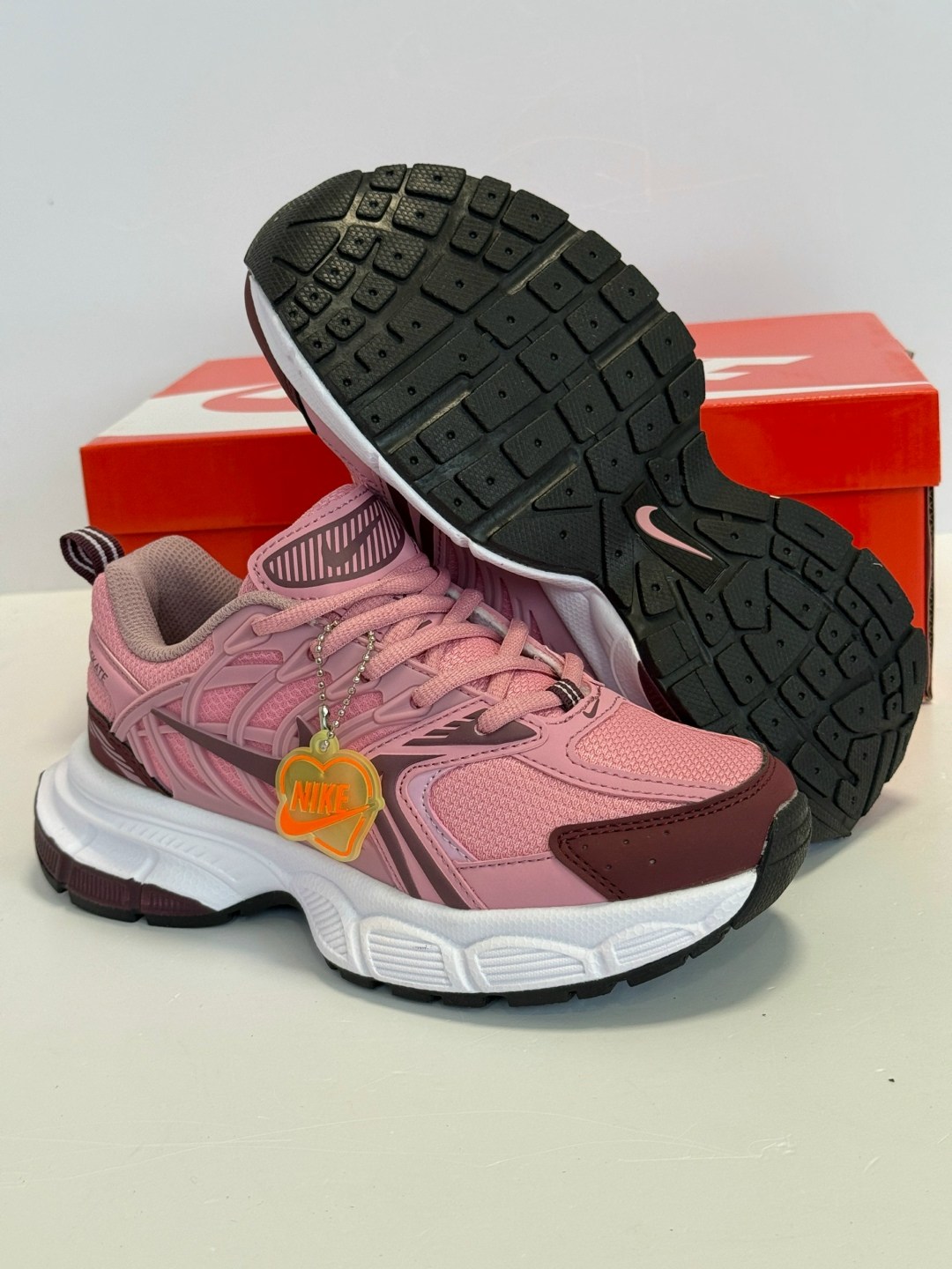 кроссовки женскиe,женские кроссовки nike,кроссовки, женская,кроссовки текстиль
