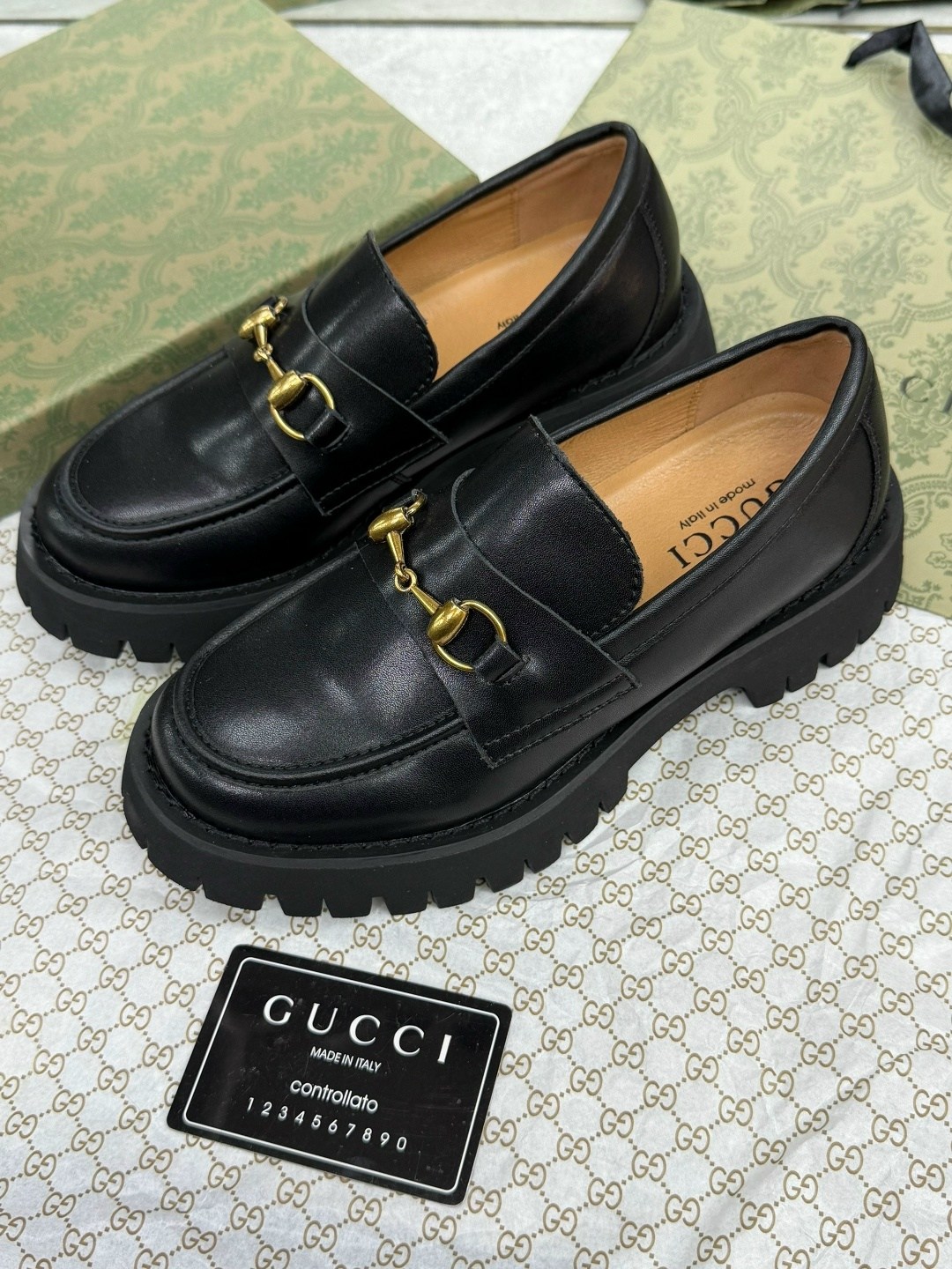 лоферы gucci,лоферы женские gucci,лоферы гуччи женские черные,лоферы гуччи подошва,