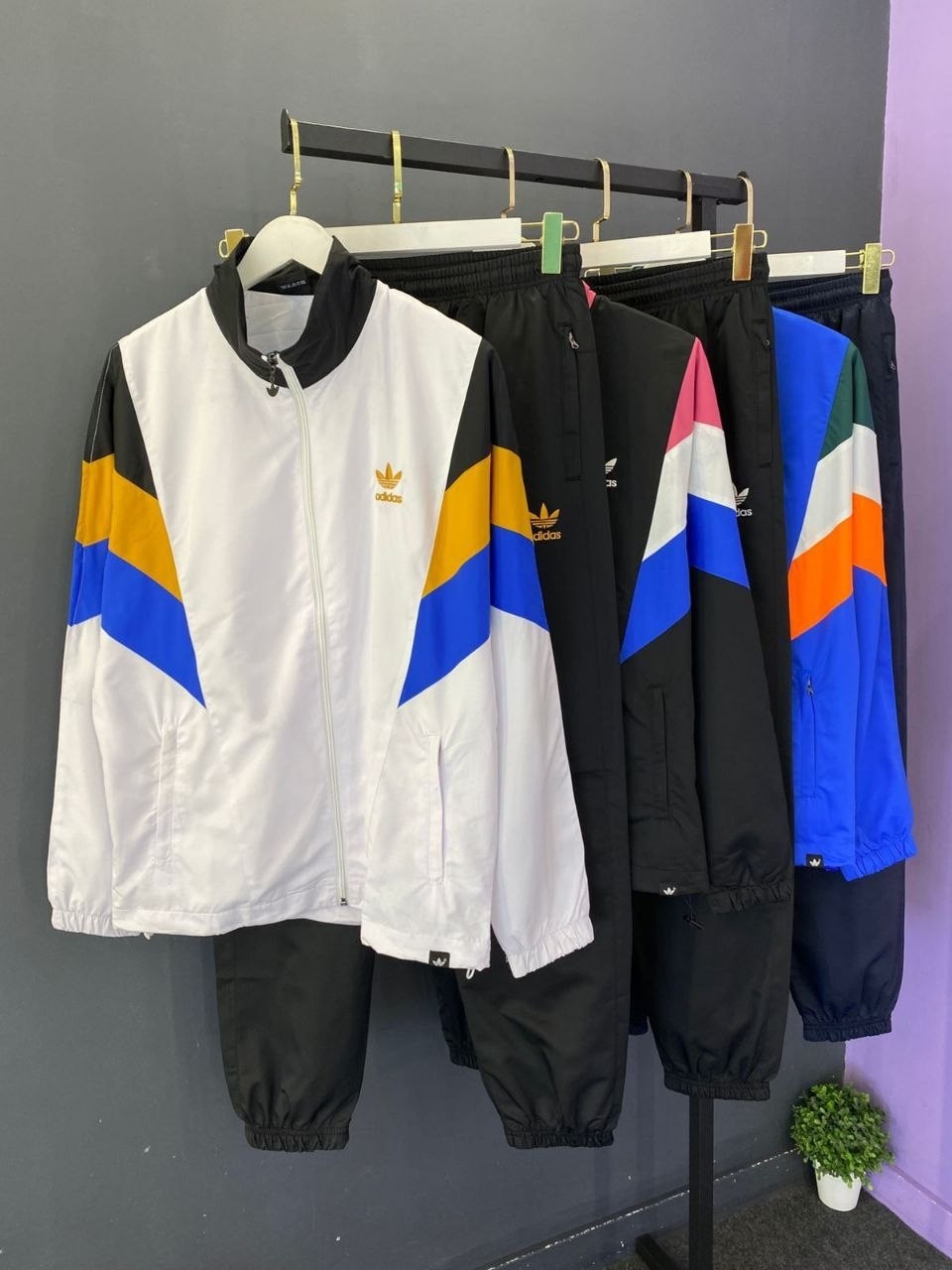 спортивный костюм adidas в стиле 90,спортивный костюм adidas,костюм adidas 90 х,спортивный костюм мужской adidas,спортивный костюм adidas 90х