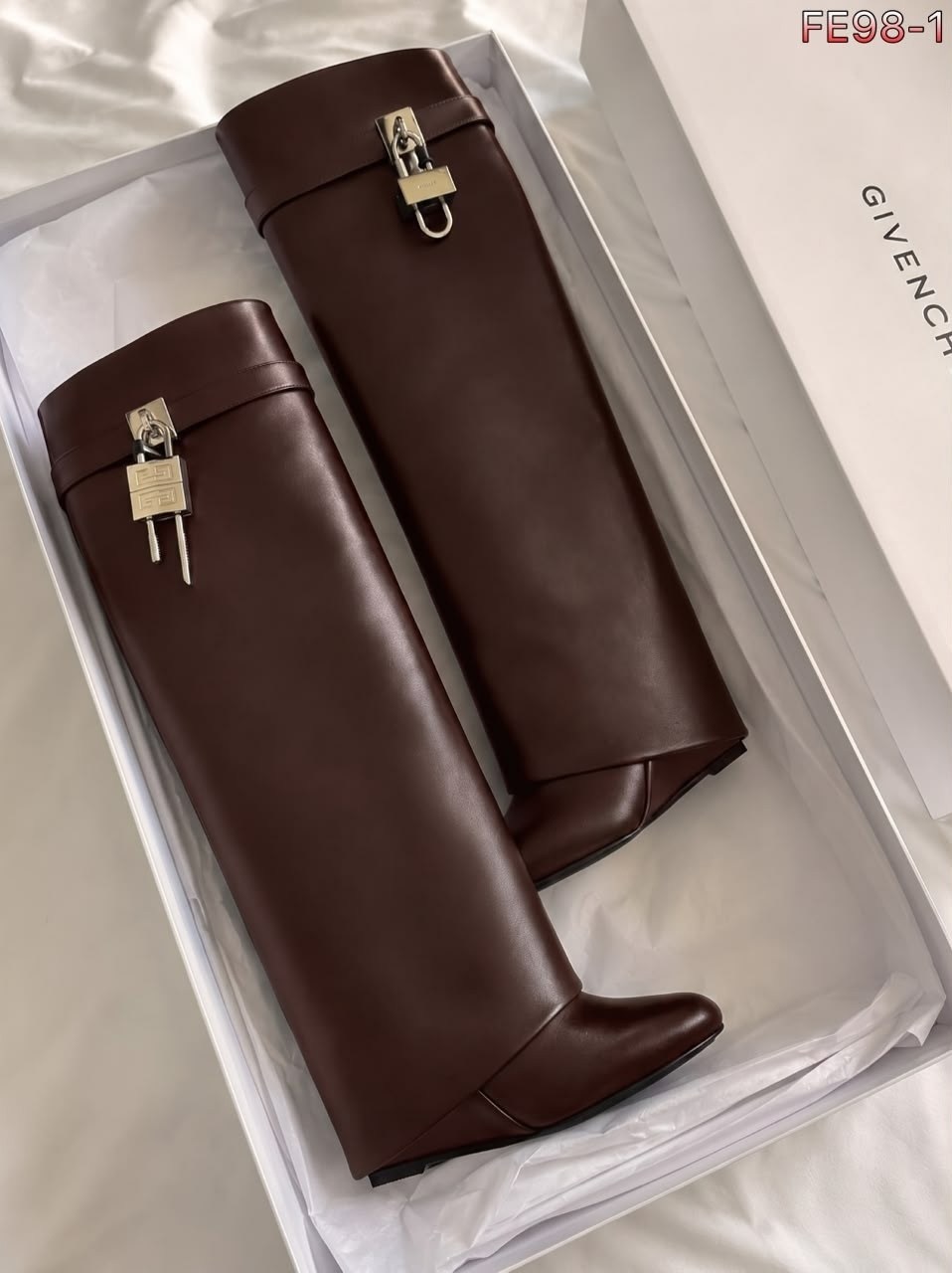 сапоги givenchy,сапоги живанши шаркс,живанши сапоги,женские сапоги givenchy кожаные черные,женские сапоги
