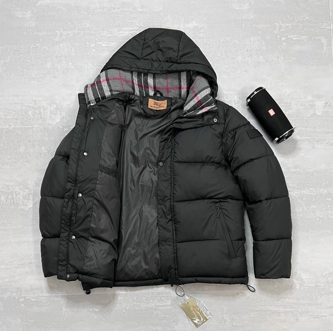 куртка зимняя burberry,зимняя мужская куртка burberry,пуховик мужской burberry,куртка burberry мужская зимняя 3830074,пуховик burberry