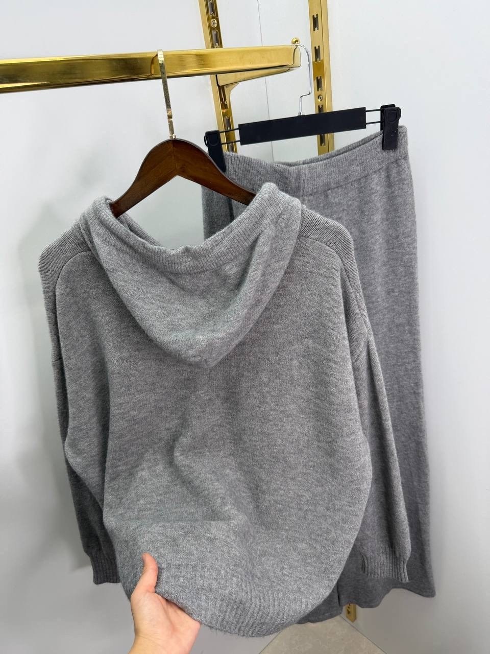 кашемировый костюм loro piana,костюм loro piana,трикотажные костюмы,костюм brunello cucinelli,кашемировый костюм лоро пиано