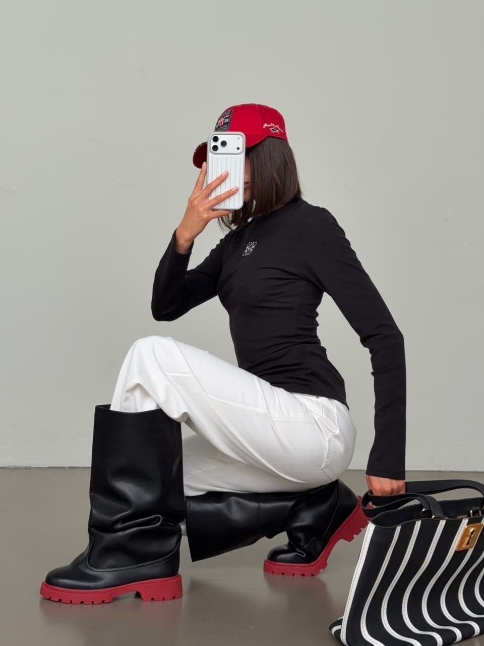 лонгслив loewe,лонгслив,лонгслив женские,лонгслив приталенный,женская кофта