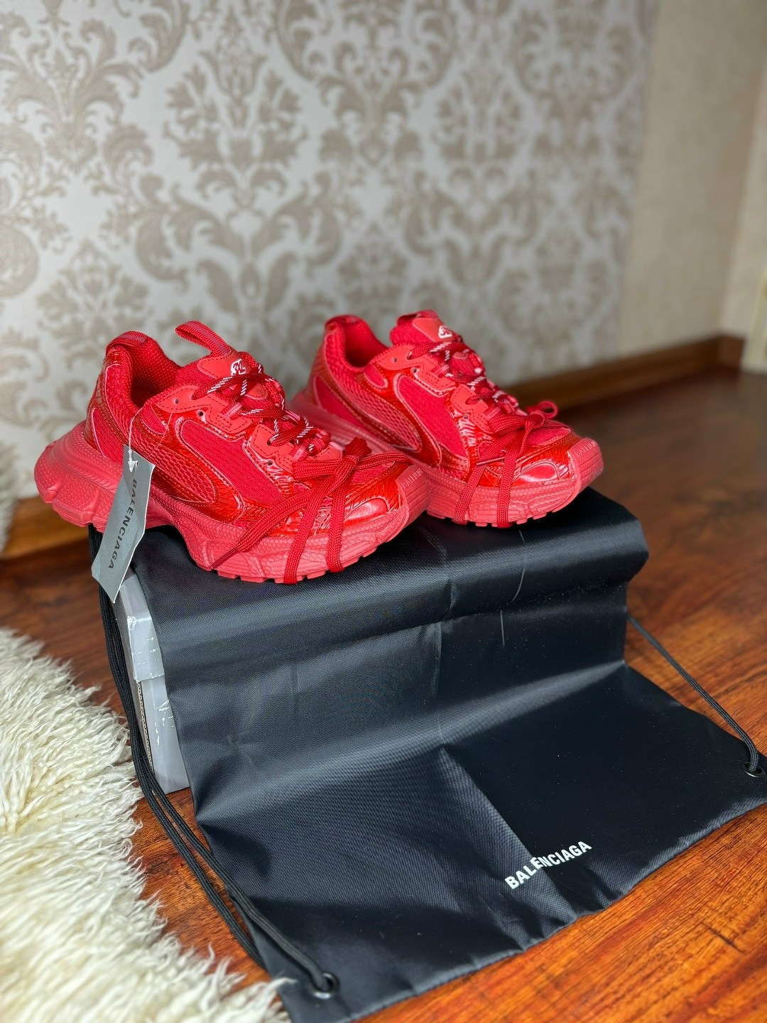 кроссовки баленсиага красные,кроссовки женские balenciaga,кроссовки triple s x adidas 'red' balenciaga,balenciaga triple s clear sole,баленсиага