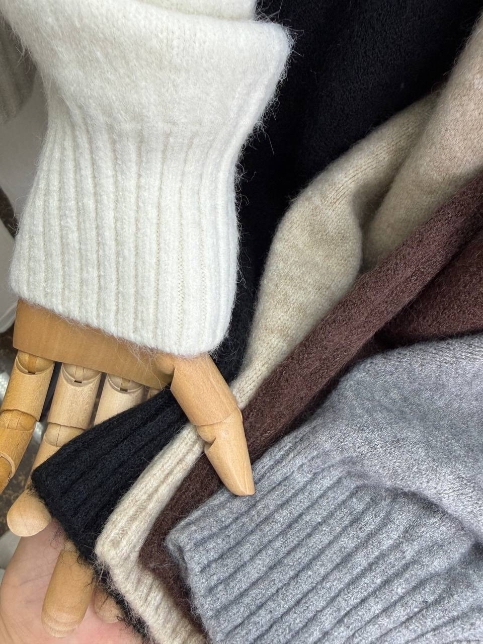 кашемировый костюм loro piana,костюм loro piana,трикотажные костюмы,костюм brunello cucinelli,кашемировый костюм лоро пиано