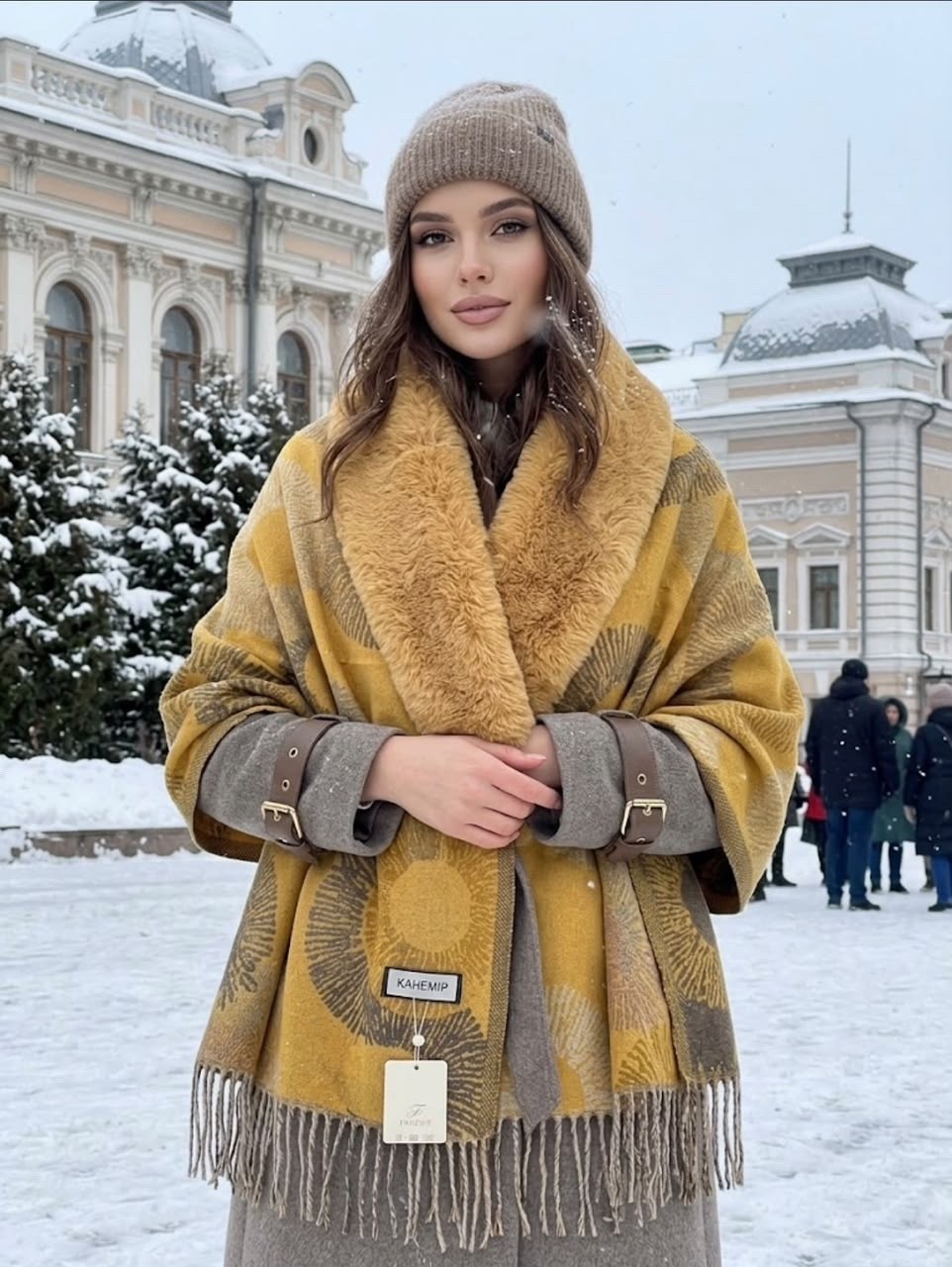 пончо женское,пончо с мехом,пальто пончо,зимнее пончо,накидки