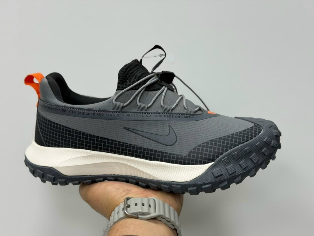 кроссовки-nike-acg-mountain-fly-gore-tex-черные,кроссовки nike acg mountain fly gore-tex all black,acg mountain fly gore tex nike,мужские кроссовки nike acg mountain fly low,кроссовки nike acg mountai