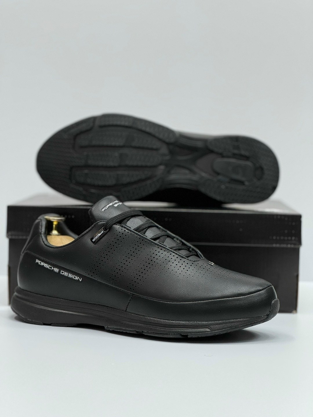 adidas porsche design кроссовки,кроссовки adidas porsche design натуральная кожа,адидас порше p5000 кроссовки,adidas porsche design p 5000,кроссовки адидас порше дизайн
