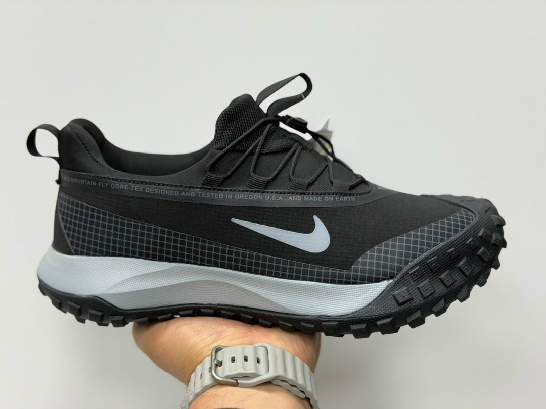 кроссовки-nike-acg-mountain-fly-gore-tex-черные,кроссовки nike acg mountain fly gore-tex all black,acg mountain fly gore tex nike,мужские кроссовки nike acg mountain fly low,кроссовки nike acg mountai