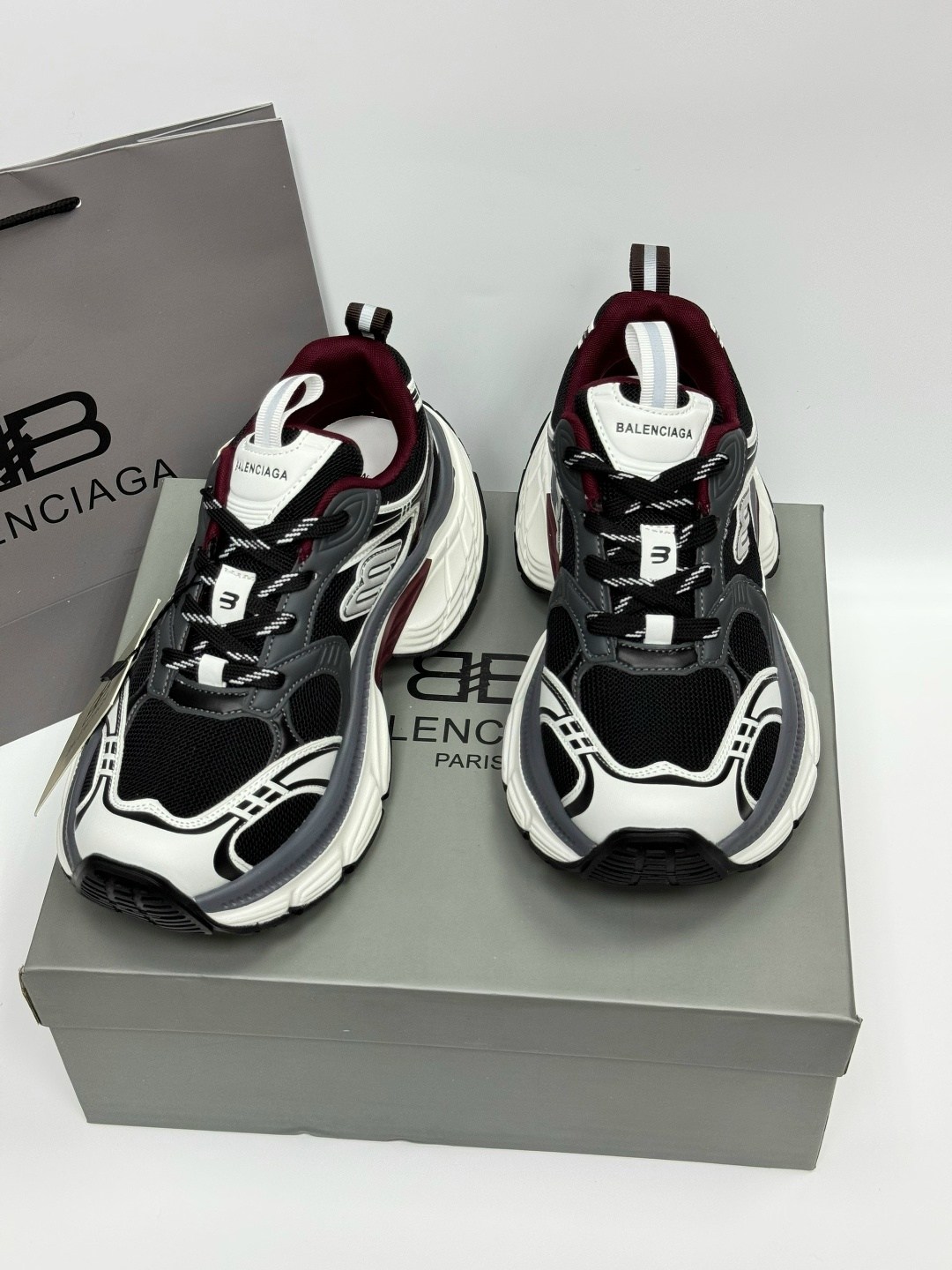 кроссовки женскиe,кроссовки,кроссовки женские balenciaga,кроссовки balenciaga,спортивная
