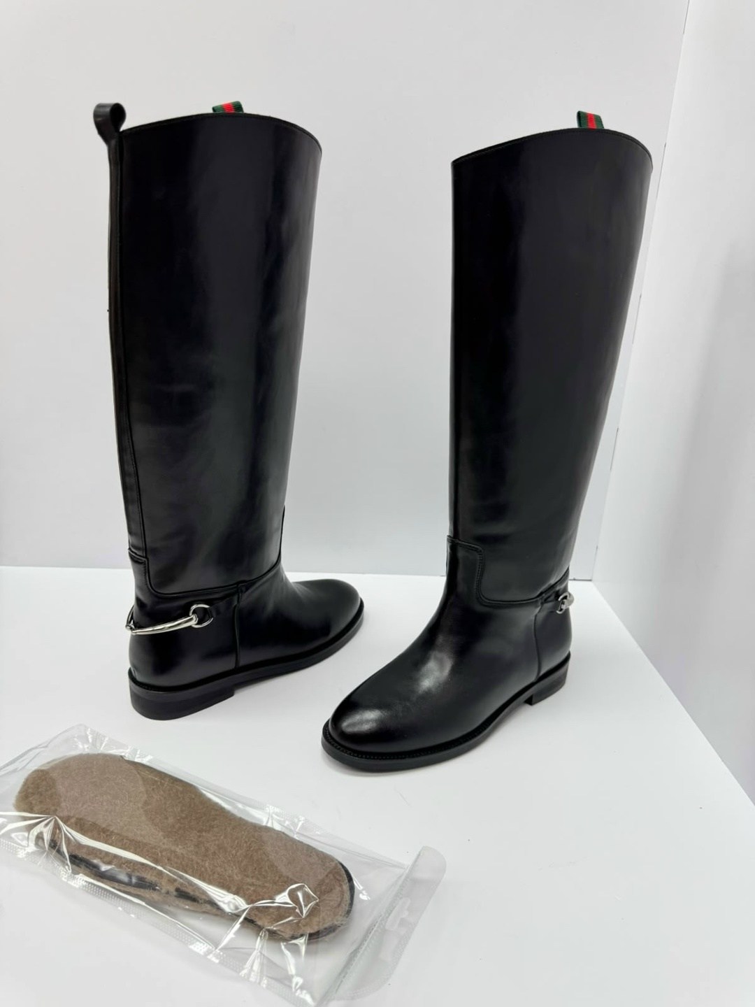 ,зимние сапоги гуччи,gucci сапоги,сапоги гуччи,сапоги женские черный gucci