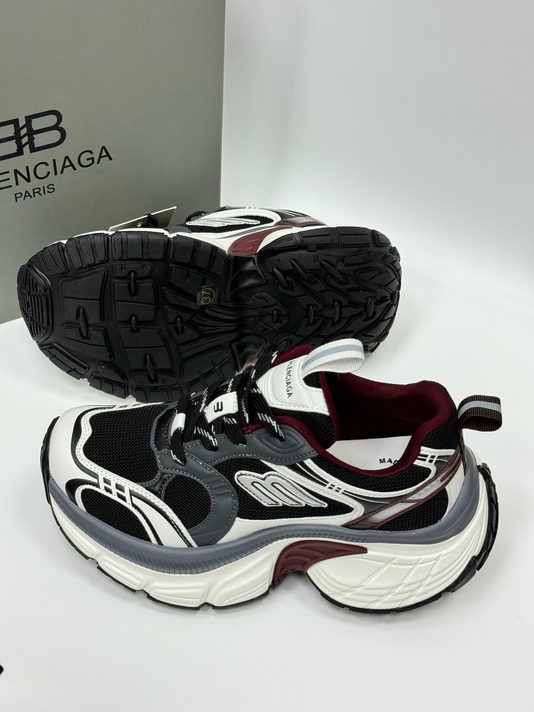 кроссовки женскиe,кроссовки,кроссовки женские balenciaga,кроссовки balenciaga,спортивная