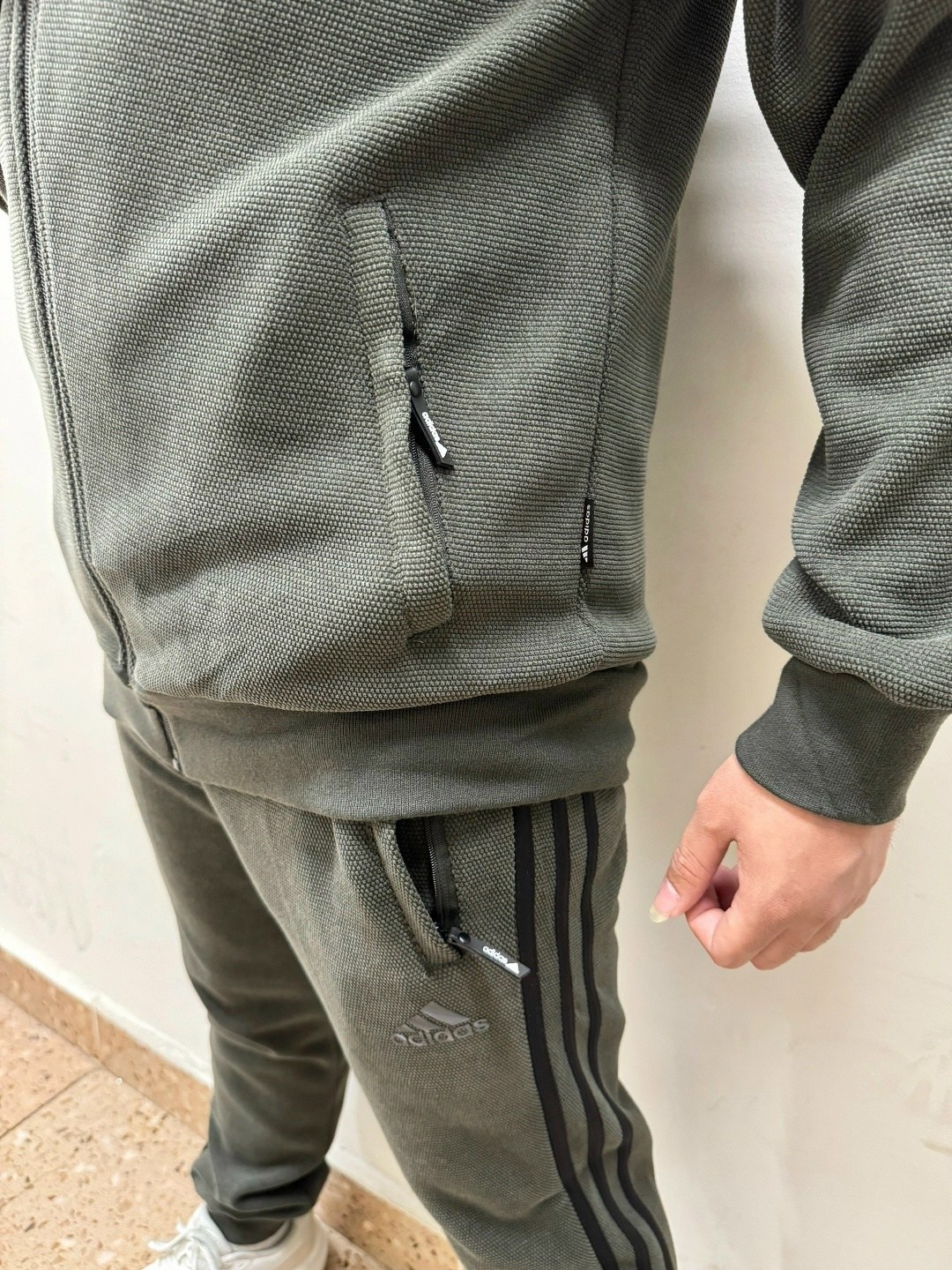 костюм спортивный,мужские спортивные костюмы,костюм на флисе,спортивный костюм adidas мужской,мужской теплый спортивный костюм adidas