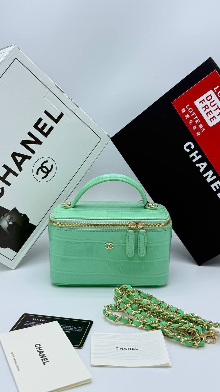 сумка chanel,женская сумка на chanel,сумки chanel vanity из натуральной кожи,сумочка,сумочка шанель
