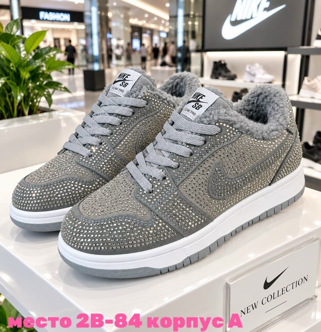 кроссовки,женские кроссовки nike,кроссовки девочки женский nike кожа размер 38,5 r,женские кроссовки,кроссовки девочки, женский nike кожа, размер 38 r