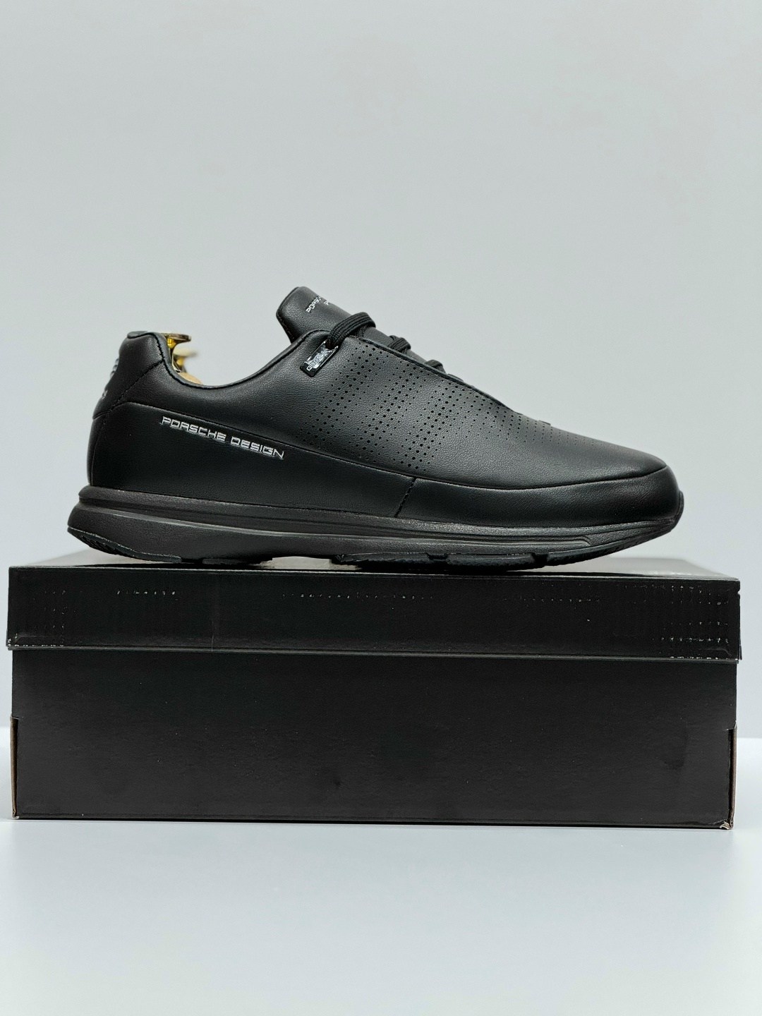 adidas porsche design кроссовки,кроссовки адидас порше дизайн,кроссовки adidas porsche design натуральная кожа,адидас порше p5000 кроссовки,мужские кроссовки адидас порше дизайн