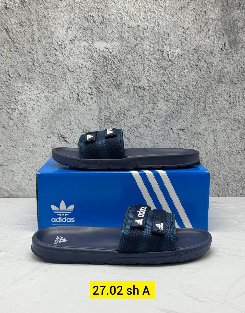 сланцы adidas,шлепанцы adidas,шлепки adidas,мужские шлепанцы,кроссовки adidas