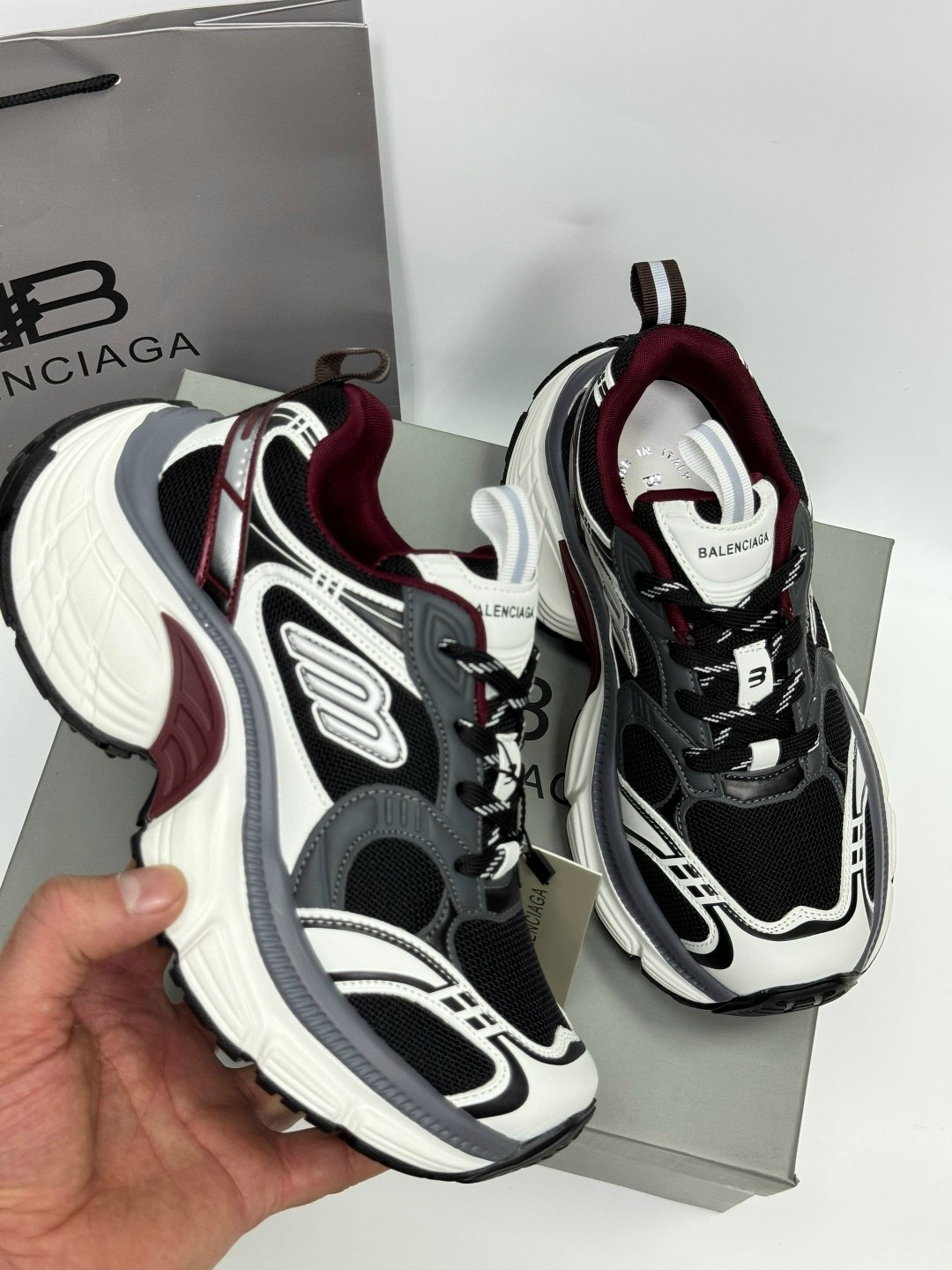 кроссовки женскиe,кроссовки,кроссовки женские balenciaga,кроссовки balenciaga,спортивная