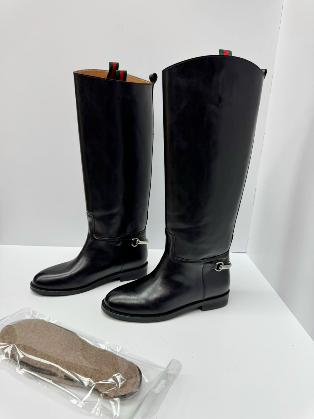 ,зимние сапоги гуччи,gucci сапоги,сапоги гуччи,сапоги женские черный gucci