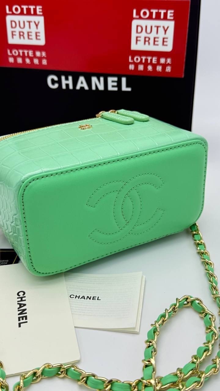 сумка chanel,женская сумка на chanel,сумки chanel vanity из натуральной кожи,сумочка,сумочка шанель