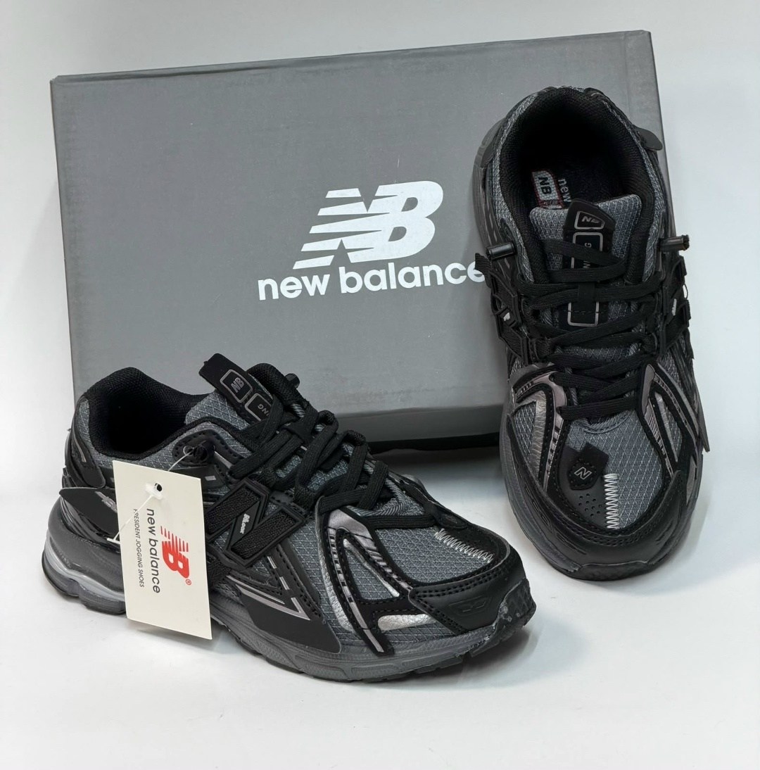 черные мужские кроссовки track balenciaga,кроссовки balenciaga,кроссовки balenciaga track,кроссовки balenciaga runner dark grey black,balenciaga runner sneaker dark grey black