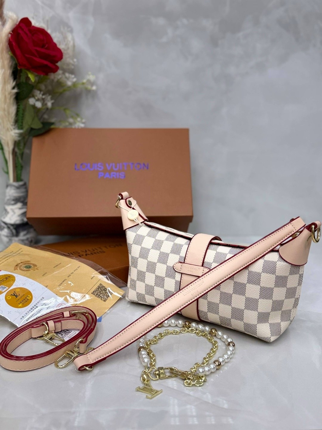 louis vuitton сумка на плечо,сумка louis vuitton,louis vuitton женская сумка,louis vuitton сумка на плечо слинг,луи виттон сумка