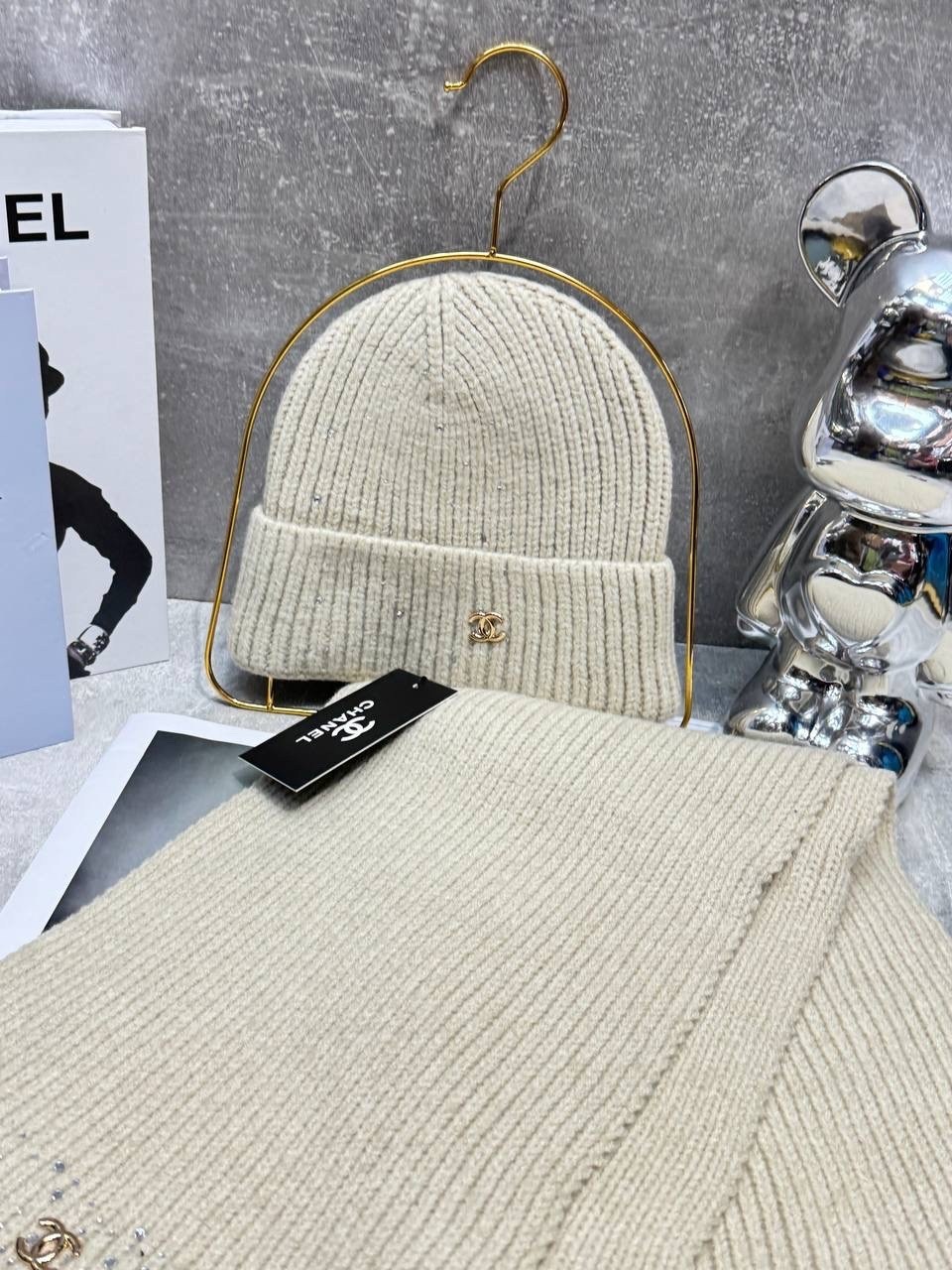 шарф chanel,шапка chanel,комплект из шапки и шарфа и перчаток chanel,шапка chanel набор шапка/шарф/перчатки,шапка chanel набор шапка/шарф/перчатки ch15