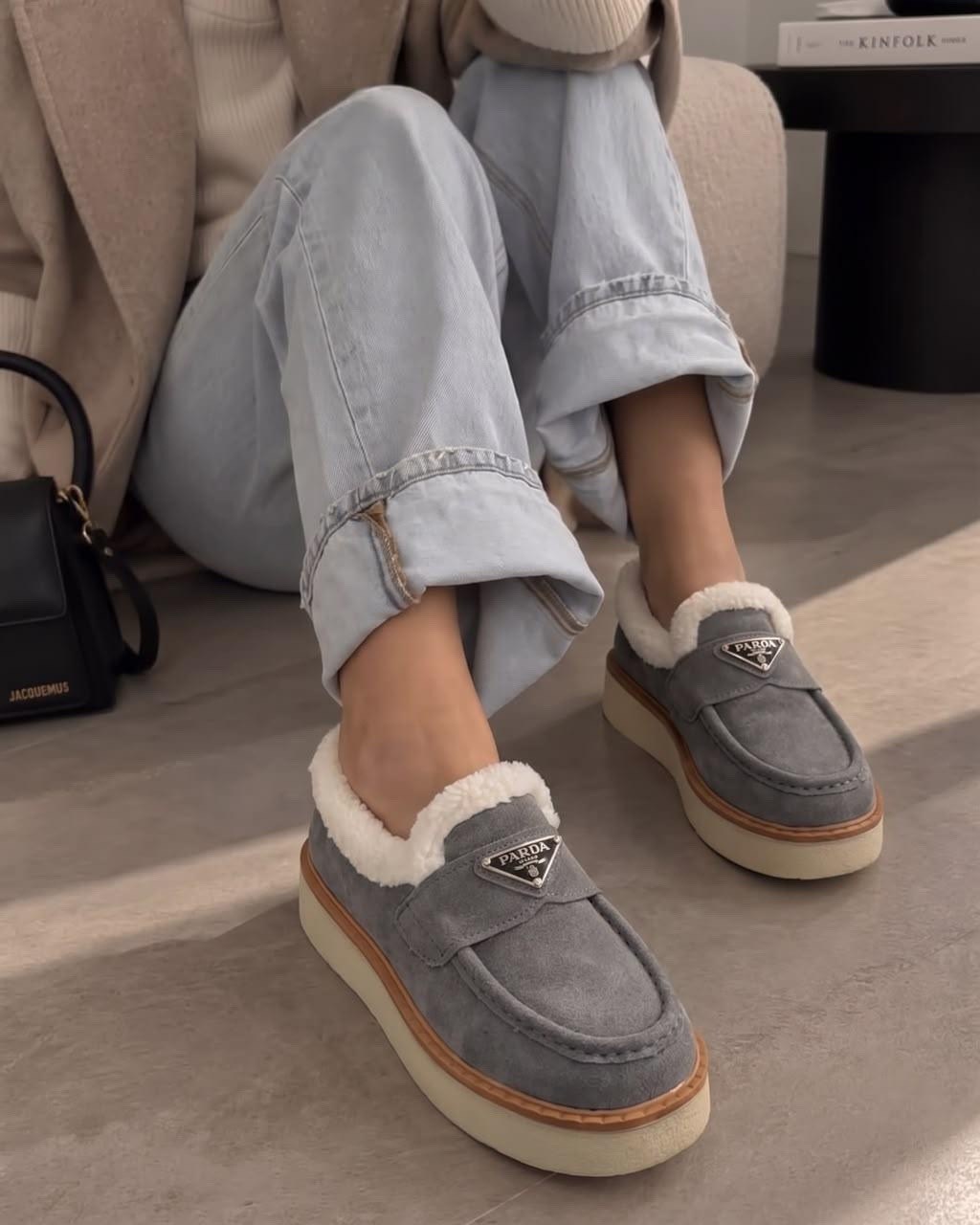 лоферы prada,лоферы с мехам,лоферы прада женские,,лоферы с мехом