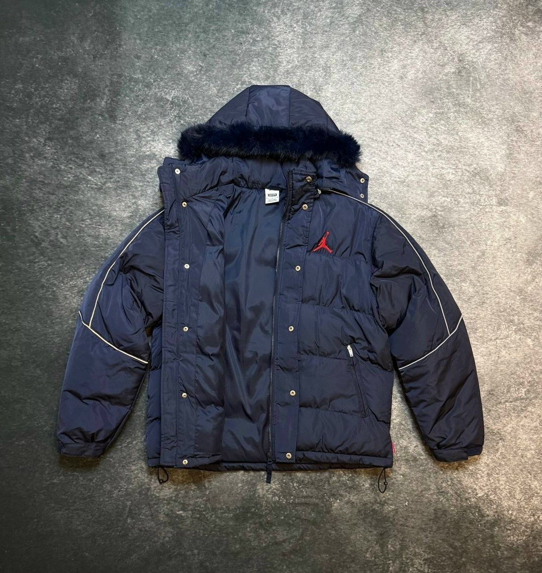 пуховик supreme x jordan,мужская зимняя куртка,пуховик джордан суприм,пуховик supreme x jordan collaboration синий,пуховик supreme x jordan puffer с рефлективными линиями