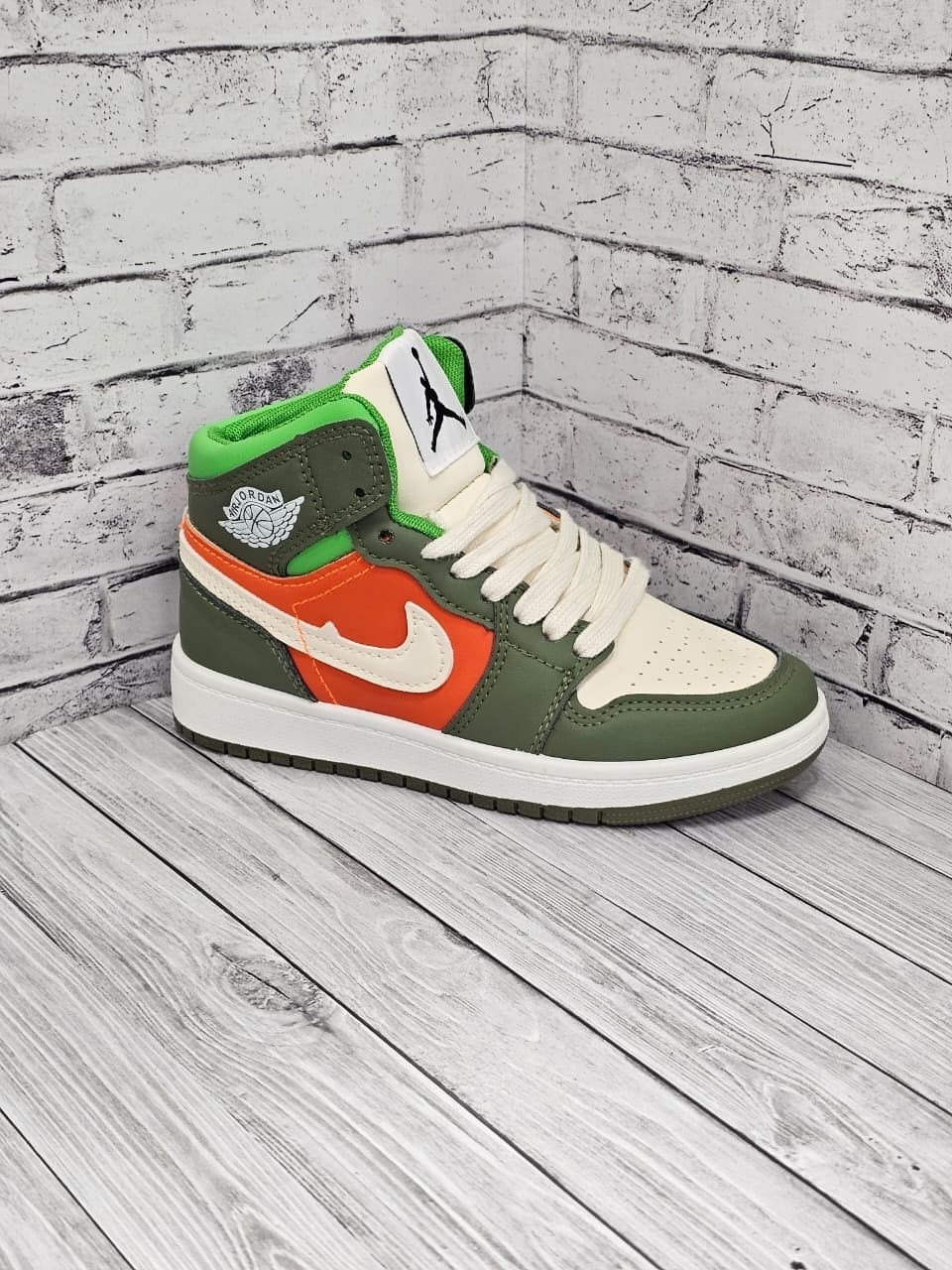 кроссовки женские nike air jordan 1,кроссовки,женские кроссовки nike air jordan 1 mid,кроссовки nike air jordan,женские кроссовки