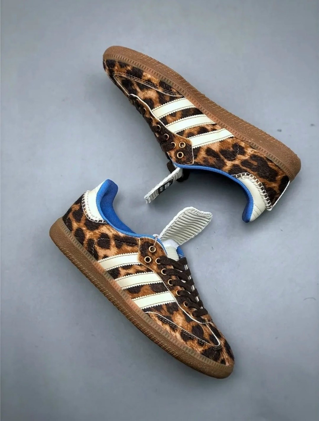 леопардовые кроссовки адидас,,кроссовки samba adidas,кроссовки samba adidas леопардовый,кроссовки adidas samba leopard wales bonner