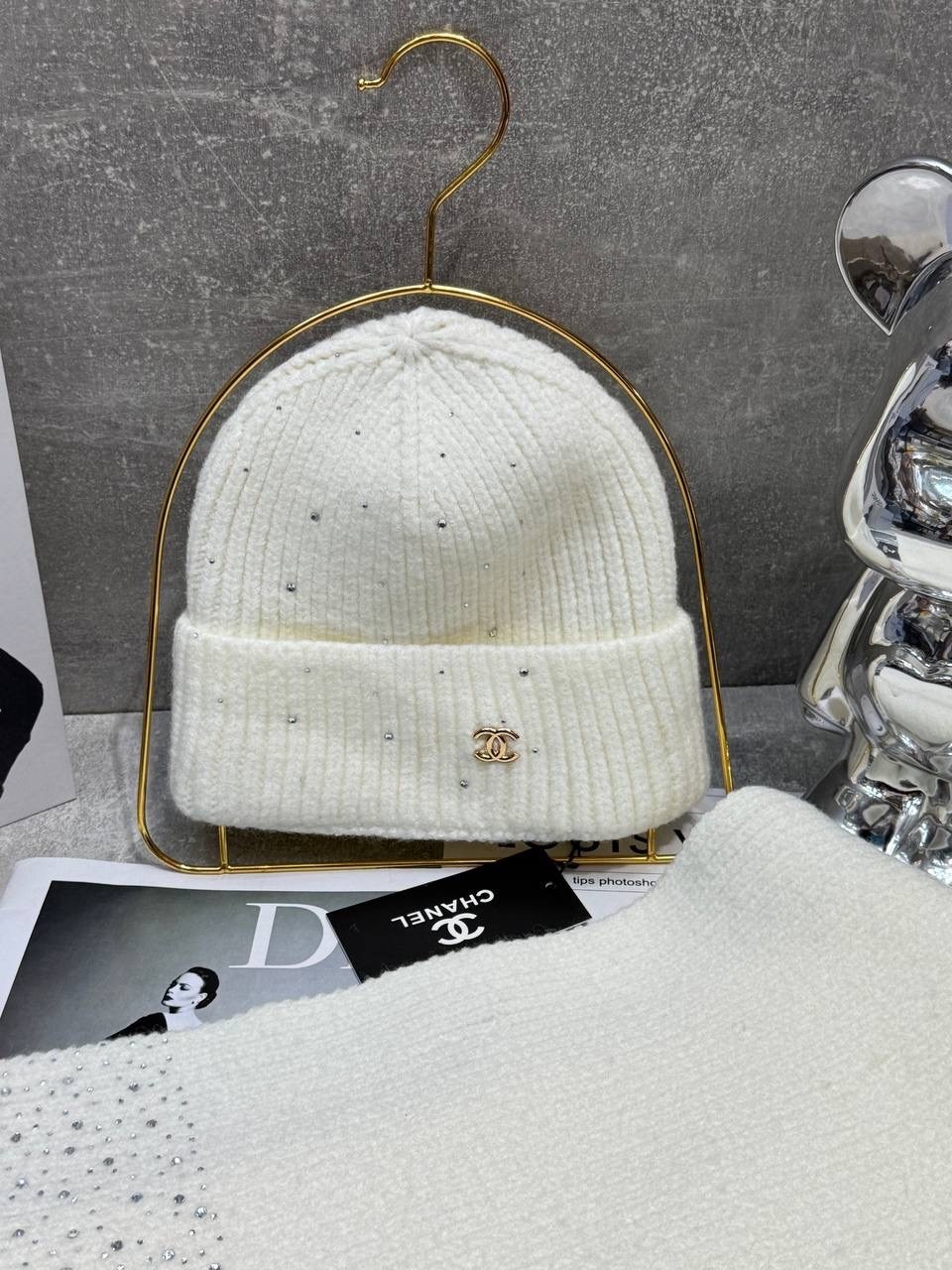 шапка chanel,комплект шарфа и шапки,зимний комплект из шапки и шарфа chanel,шарф chanel,шапка и шарф